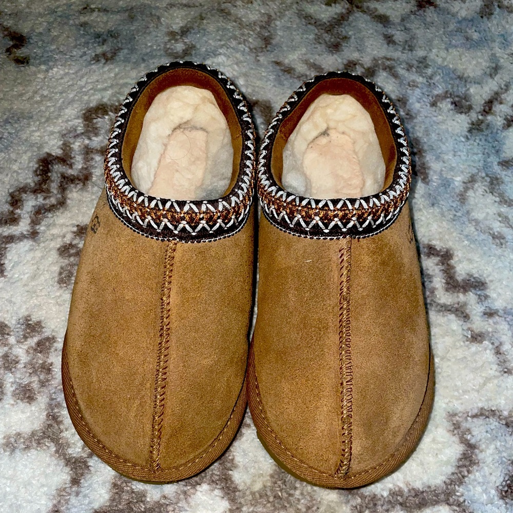 Ugg Tasman slippers